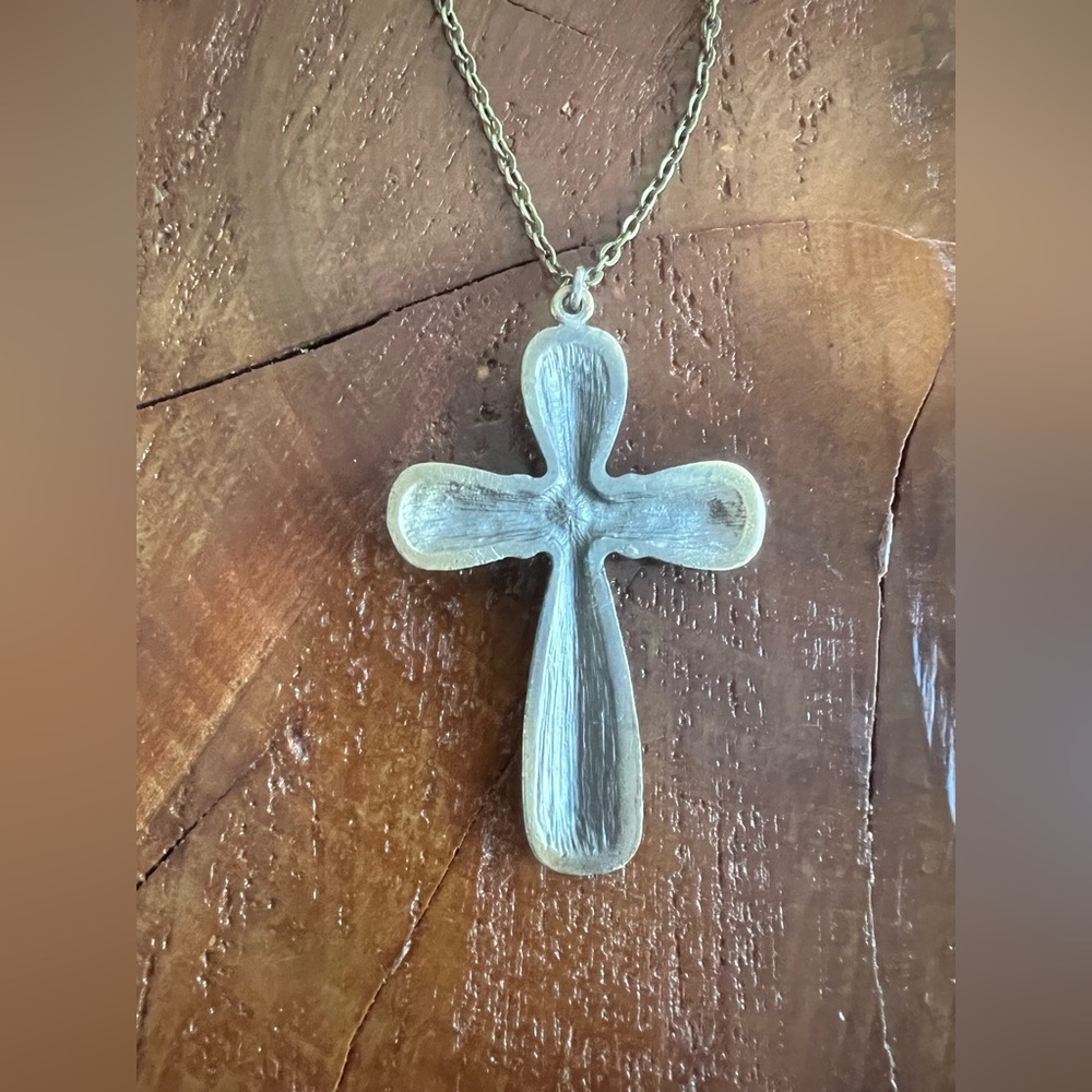 Necklace - Picture 5 of 9